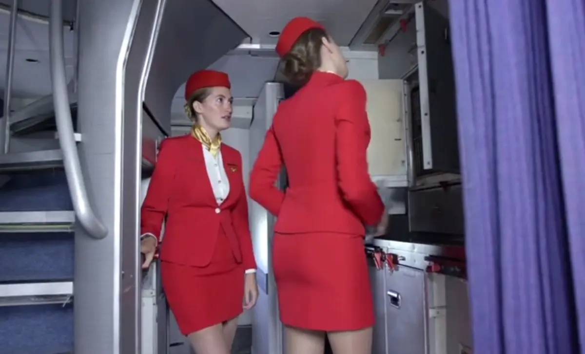 《法国空姐2019(多塞尔航空)》资源下载-手机无广告在线观看法国空姐完整版-免费观看电视剧HD高清全集