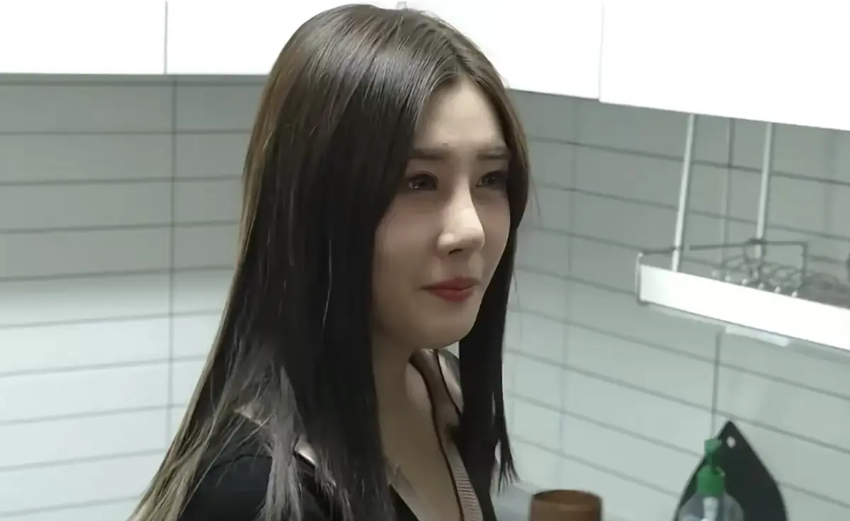 韩国伦理片《中年夫妻的交换》高清完整版免费在线观看无广告-中年夫妻的交换全集HD蓝光未删减播放